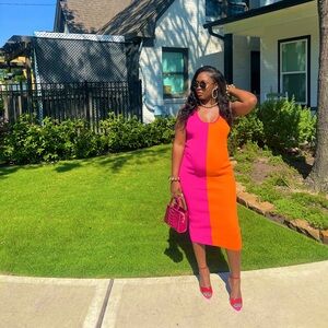 Two toned dresses are the best!